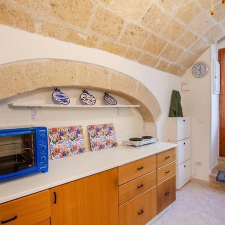 Monopoli Heartbeat - Apartment 200M From Sea Exterior photo