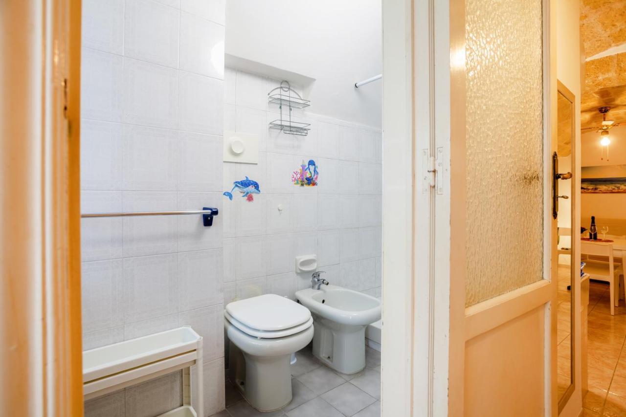 Monopoli Heartbeat - Apartment 200M From Sea Exterior photo