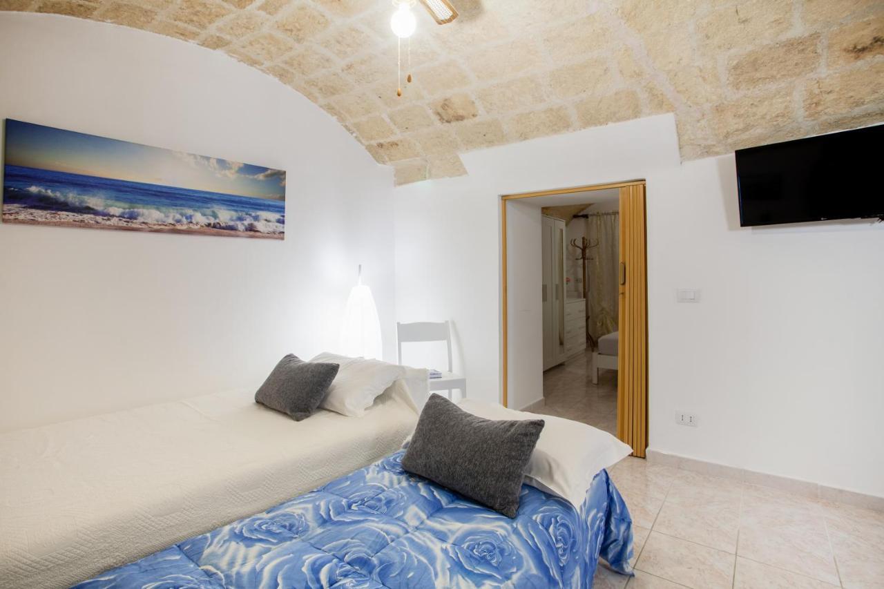 Monopoli Heartbeat - Apartment 200M From Sea Exterior photo